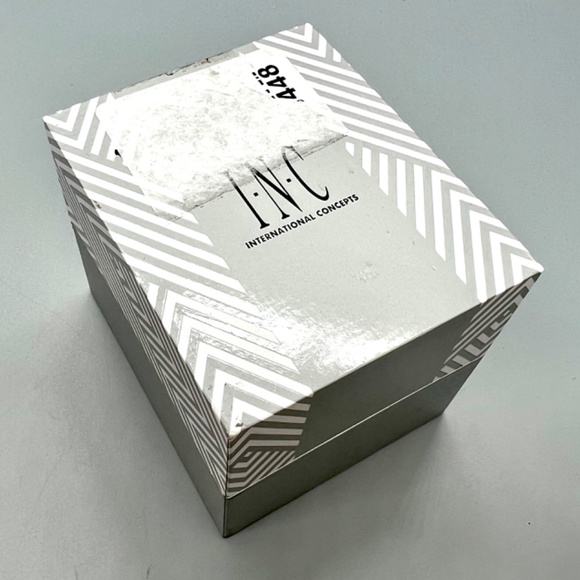 I.N.C. International Concepts Red & Gold Womens Quartz Watch - Picture 4 of 6